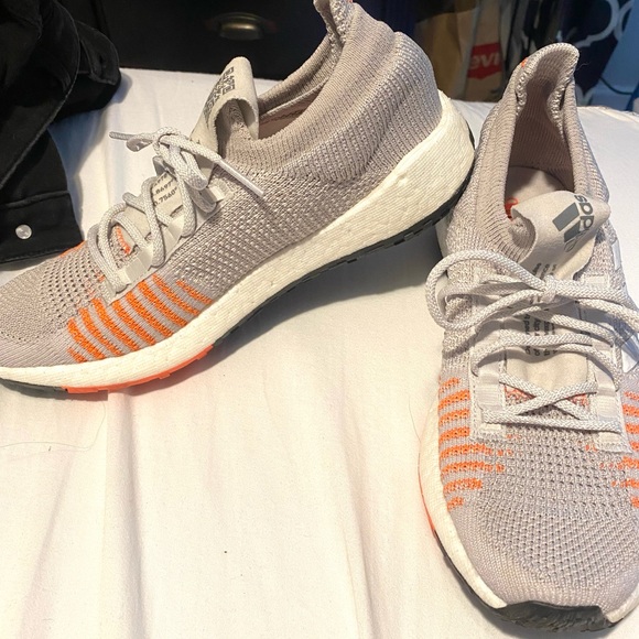 Nwot Adidas sock knit shoes - Picture 4 of 5